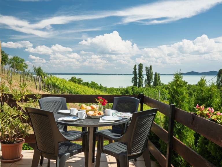 Ferienhaus in Ábrahámhegy, Plattensee f&uuml;r max. 4 Personen