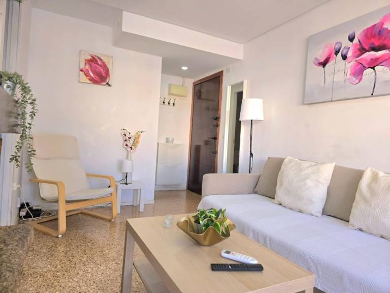 Rental apartment with pool — photo 4