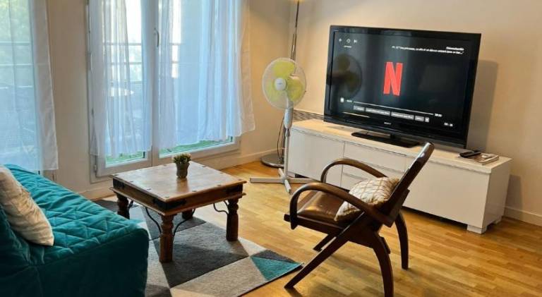 Appartement 2 pieces 5min gare val d'Europe parking inclus in Serris