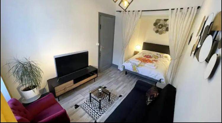 Holiday apartment with 1 room for 3 persons in Lyon