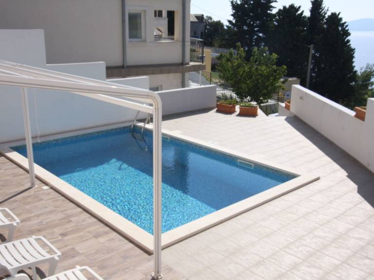 Holiday apartment with grill, pool & terrace — photo 2