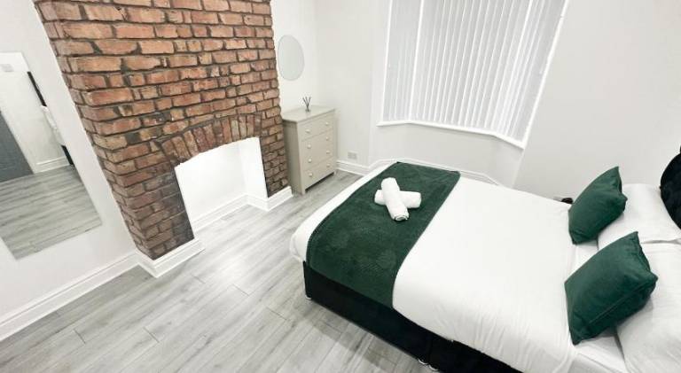 Vacation home | Dogs allowed in Liverpool