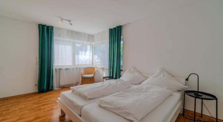 Holiday apartment with 2 rooms for 5 persons in Lindau