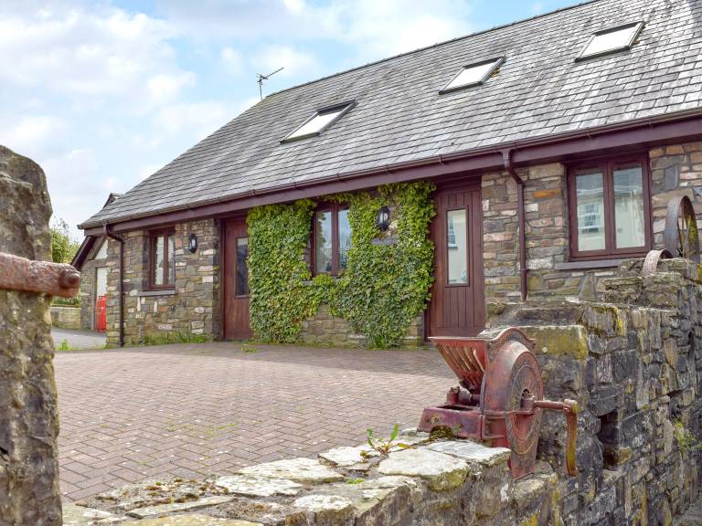 Cottage  Ferryside