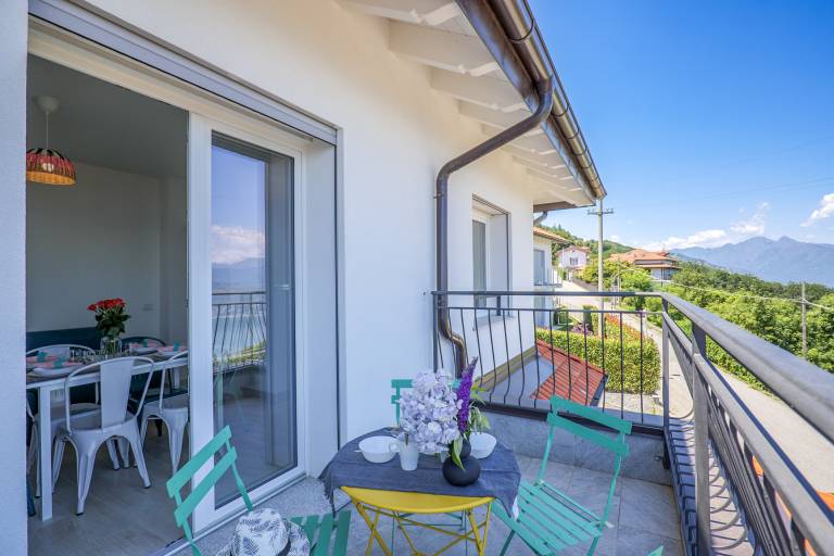 Fully equipped wonderful holiday apartment with jacuzzi & garden | Pool view | Pets are welcome — photo 4