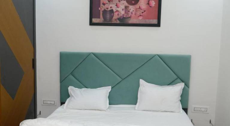 Hotel Panache The Escape Home Stay