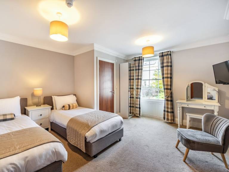 Accommodation Brampton