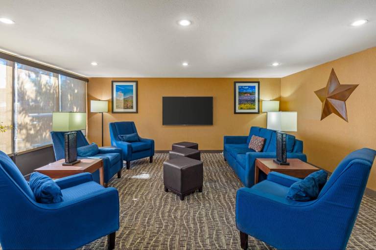 Comfort Inn Wichita Falls North — photo 4