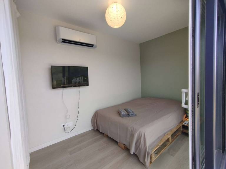 Eco-designed duplex with terraces, air conditioning, Wi-Fi, parking — photo 4
