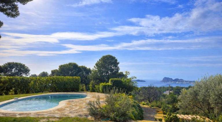 Villa with pool in La Ciotat