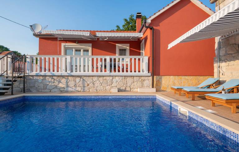 Ferienhaus in Kreševo, Šestanovac, Kroatien für max. 6 Personen Ferienhaus in Kreševo, Šestanovac, Kroatien für max. 6 Personen