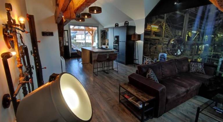 Rental apartment with hot tub in Dole