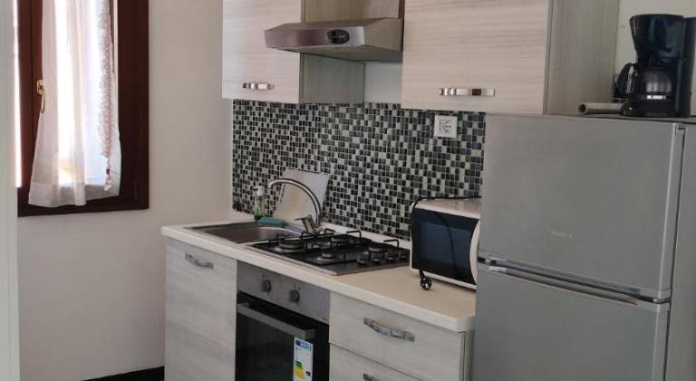 Apartment with terrace — photo 3