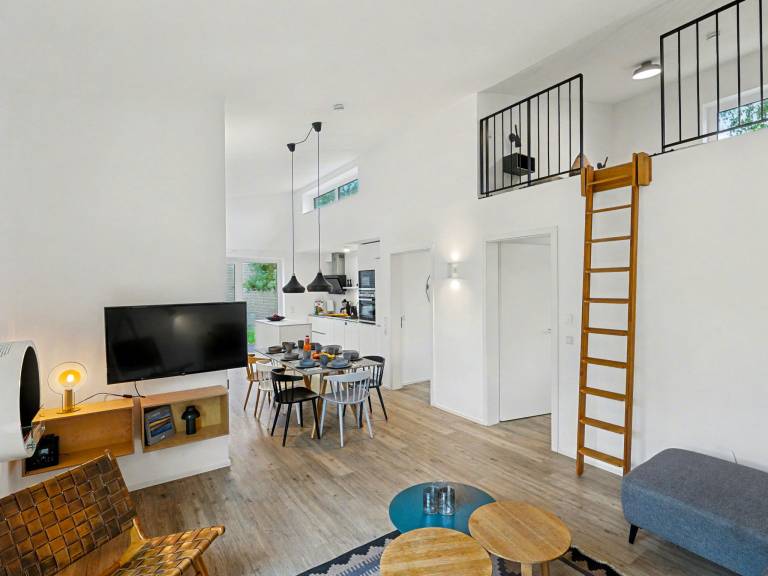 Family-oriented house with pool, terrace & sauna | Nature view | Next to the beach | Pet-friendly — photo 2