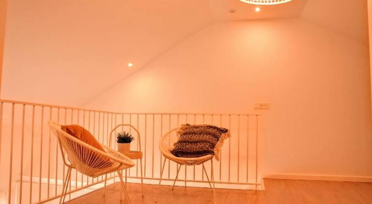 Apartment with patio — photo 5