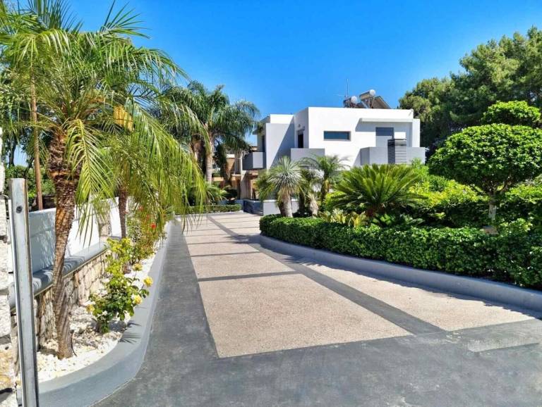 Villa Rhodos