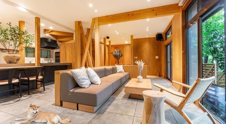 Pleasant villa with hot tub | Pet-friendly — photo 3