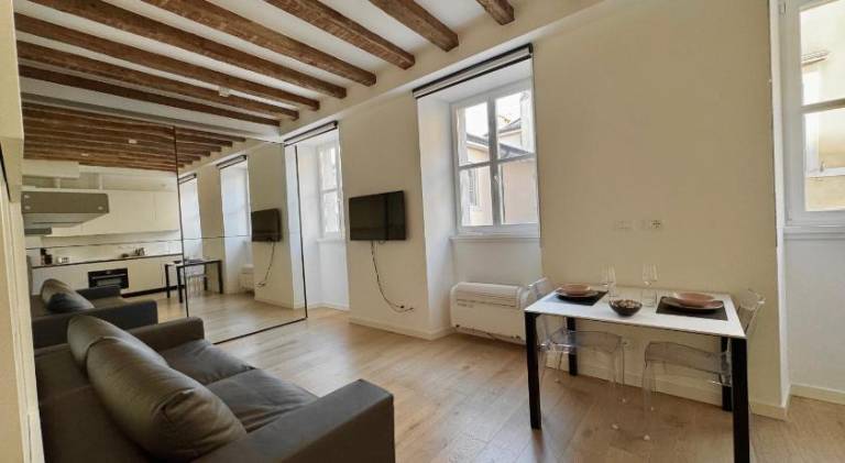 Holiday apartment with 1 room for 2 persons in Trieste