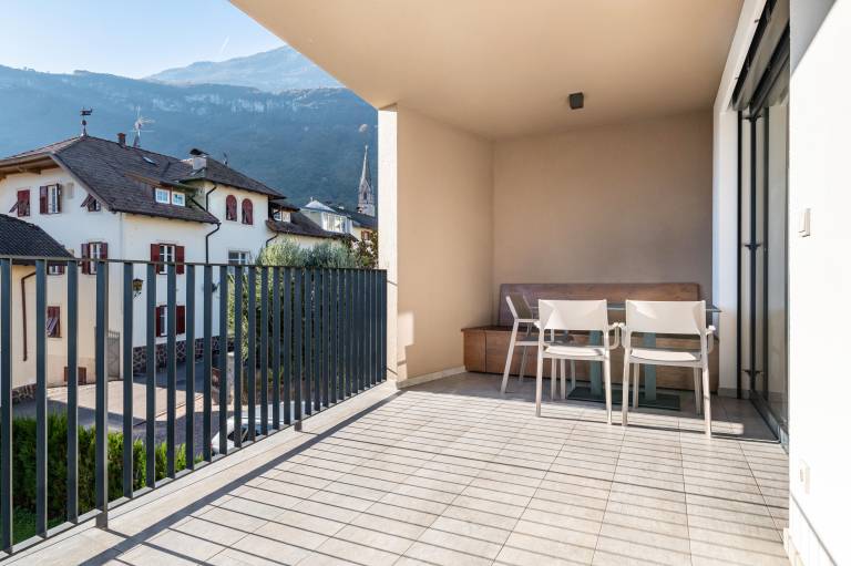Apartment with fast internet & terrace | Garden view — photo 2