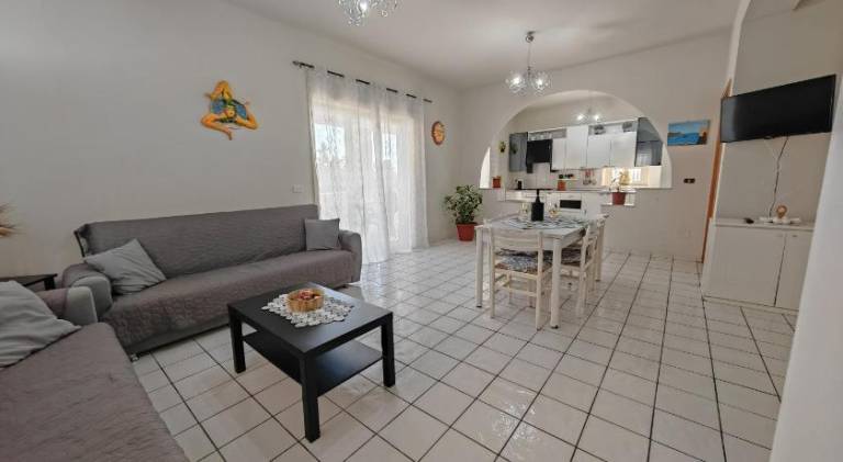 House with 3 rooms for 6 persons — photo 2