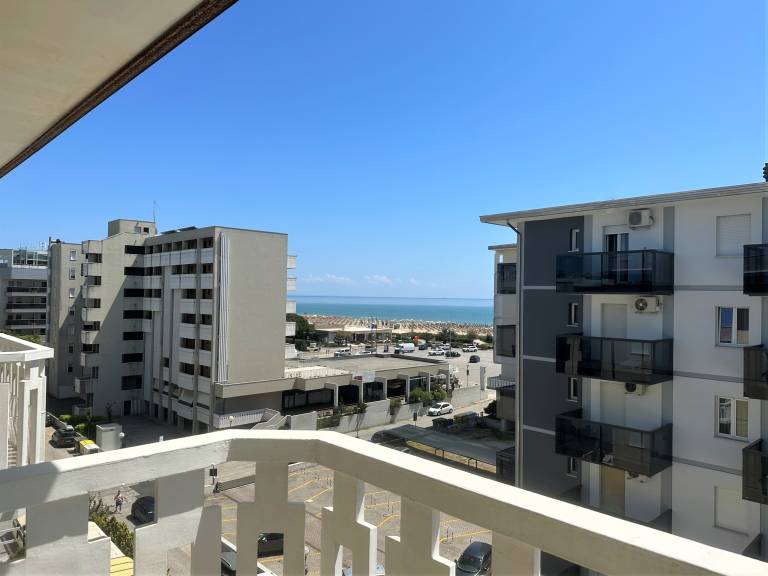 Holiday apartment with patio | Water view in Lignano Sabbiadoro