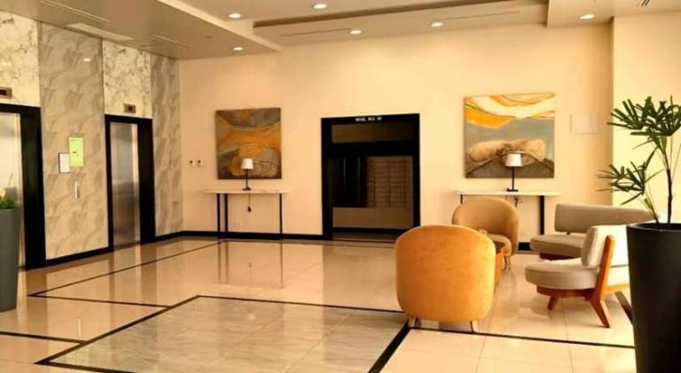 Serviced apartment with garden, pool & terrace — photo 4