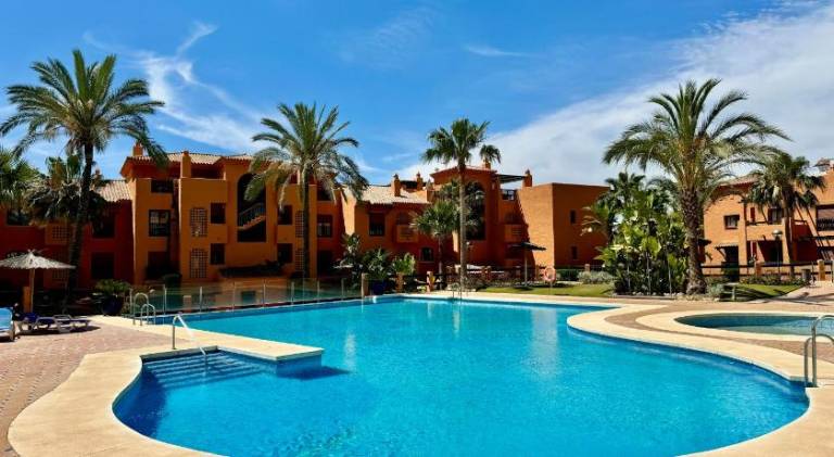 Nice holiday apartment with garden, patio & hot tub | Suitable for remote work | Dogs allowed — photo 2