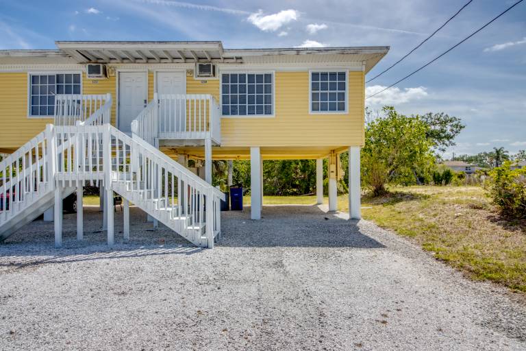 17259 Whitewater - Pet Friendly Unit by Fort Myers Beach! — photo 2