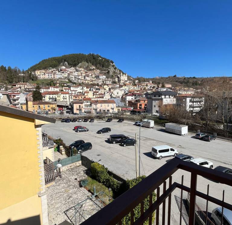Appartamento Montenero Val Cocchiara