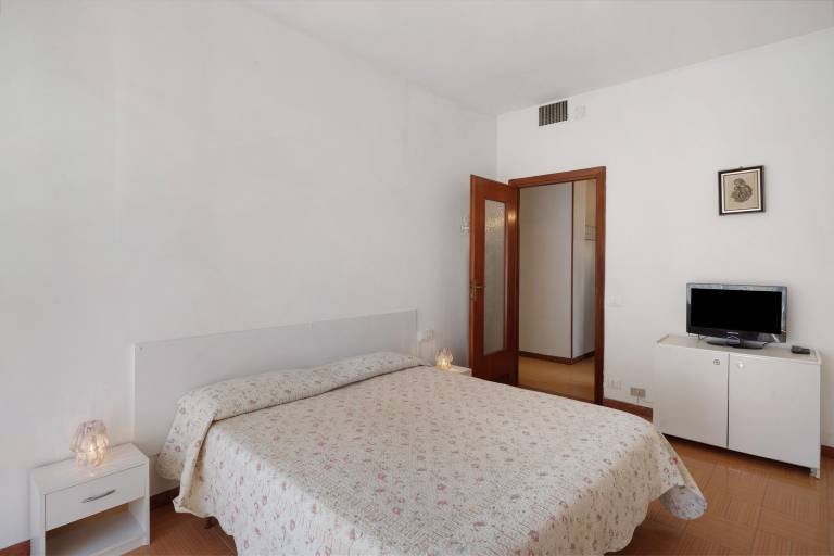 Apartment with fast internet | City view — photo 4