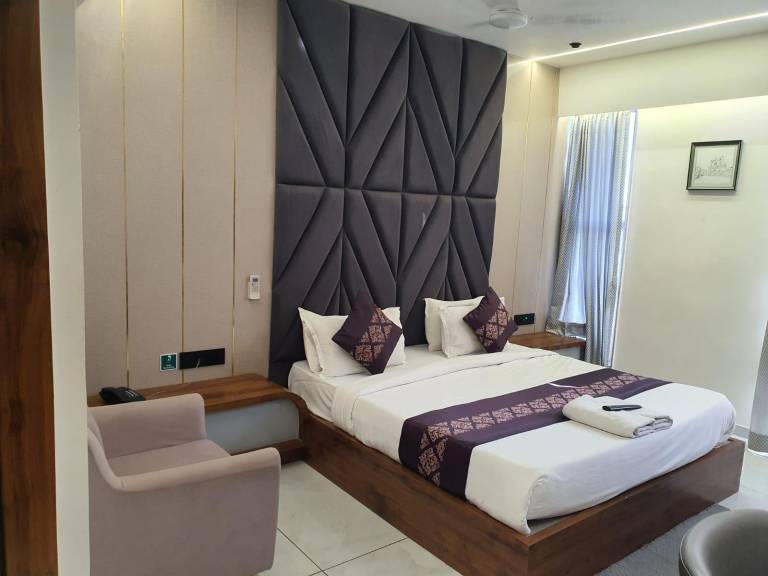 Hotel Royal Empire
