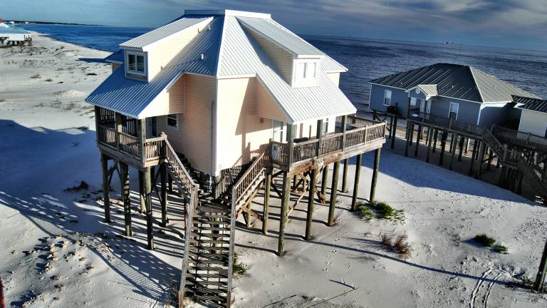 Kowabunga - 102 Shell Ct — photo 4