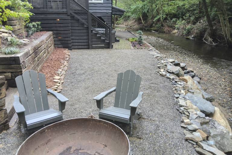 Children-friendly beautiful cottage with terrace, jacuzzi & barbeque | Water view | Pets are welcome — photo 2