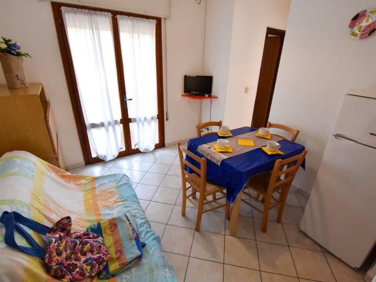 Nice holiday apartment with garden | Next to the beach | Pets are welcome — photo 2