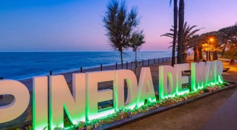 Private terrace 1BR apt - 4min walk to the beach — photo 4