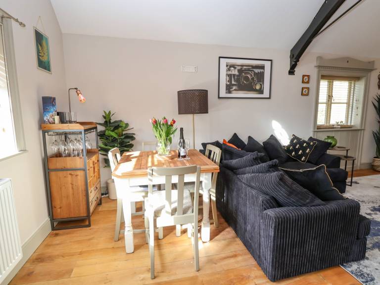 Family-oriented beautiful cottage | Pet-friendly — photo 4