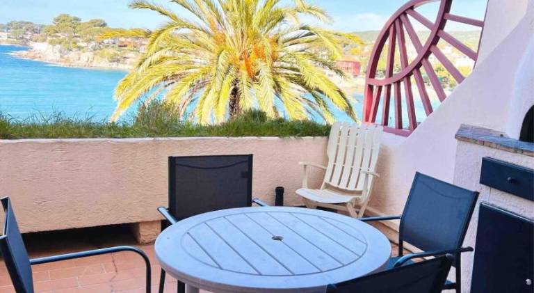Nice house with patio & barbeque | Beach nearby | Pets are welcome in Bandol