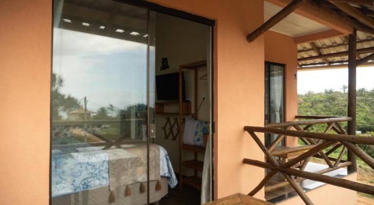 Holiday apartment with patio & yard — photo 5