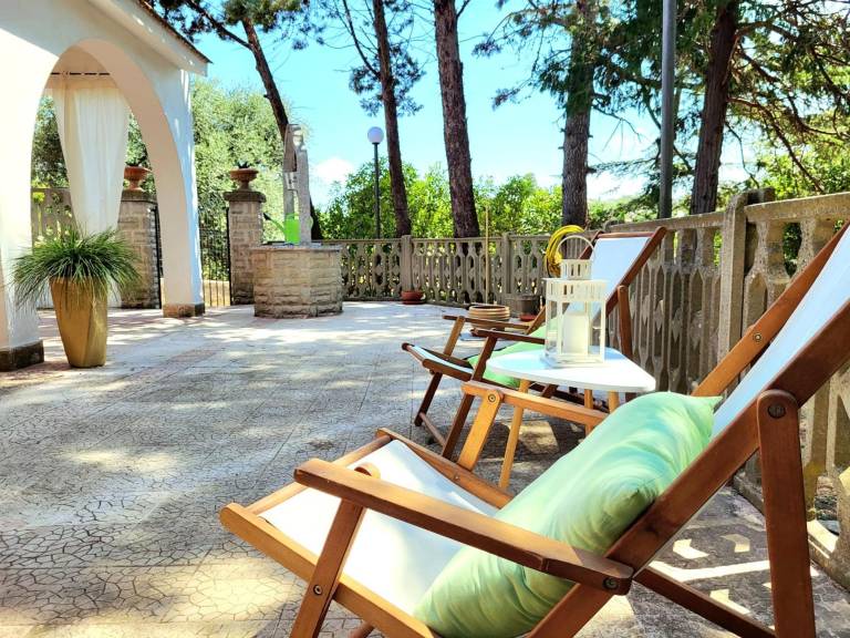 Villa with garden, hot tub & terrace | Garden view — photo 3