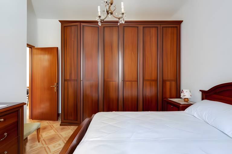 Holiday Home 'Villa Sa Mora' with Sea View, Shared Garden and Air Conditioning — photo 5