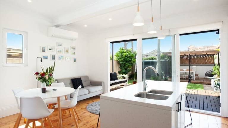 House  Arncliffe
