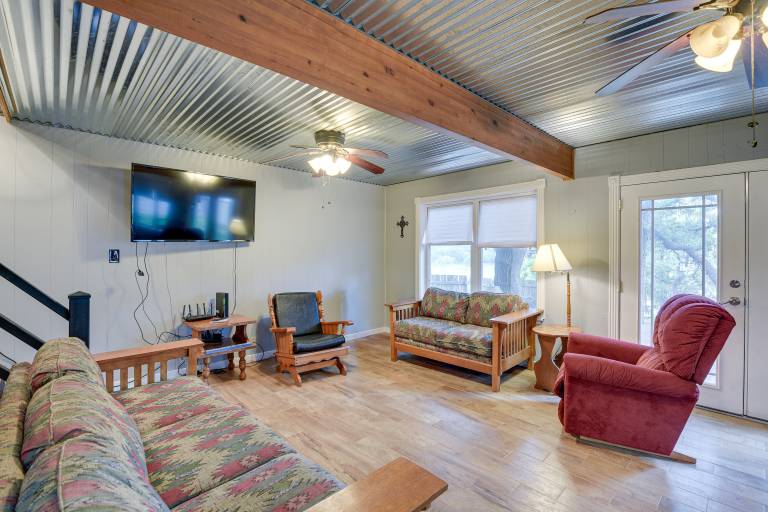 Lake Brownwood Home w/ Private Boat Dock! — photo 3