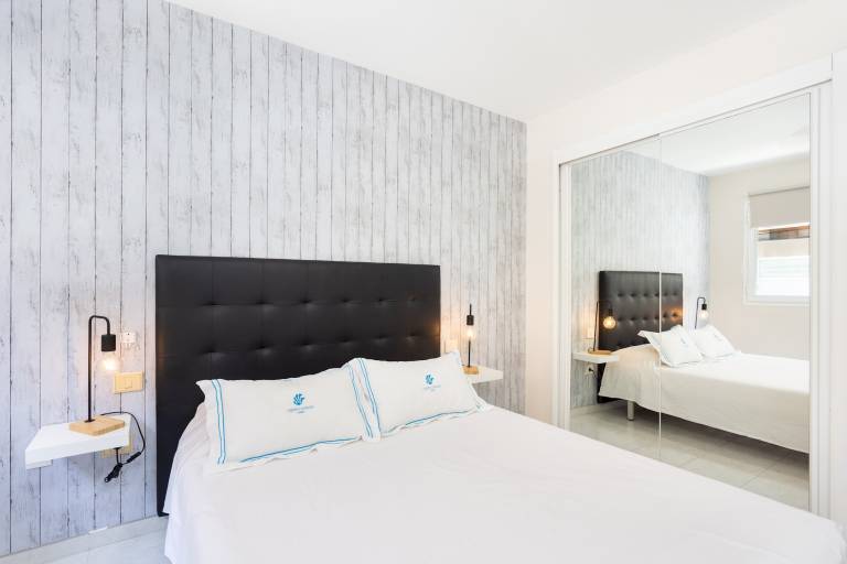 Apartment with 2 rooms for 4 persons — photo 4