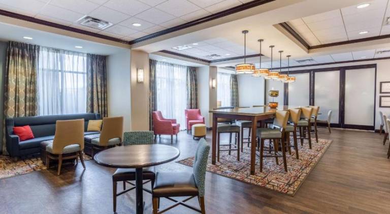 Hampton Inn Minneapolis/Shakopee — photo 2