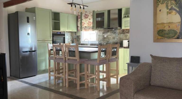 Apartment with 2 rooms for 6 persons — photo 2
