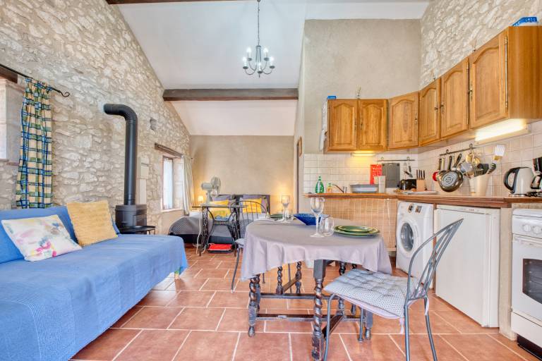 Le Nid – Charming Studio with Shared Pool and Panoramic View of the Dordogne — photo 2