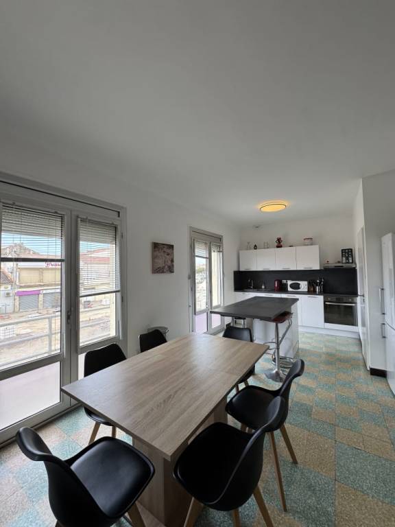 Holiday apartment with patio — photo 5