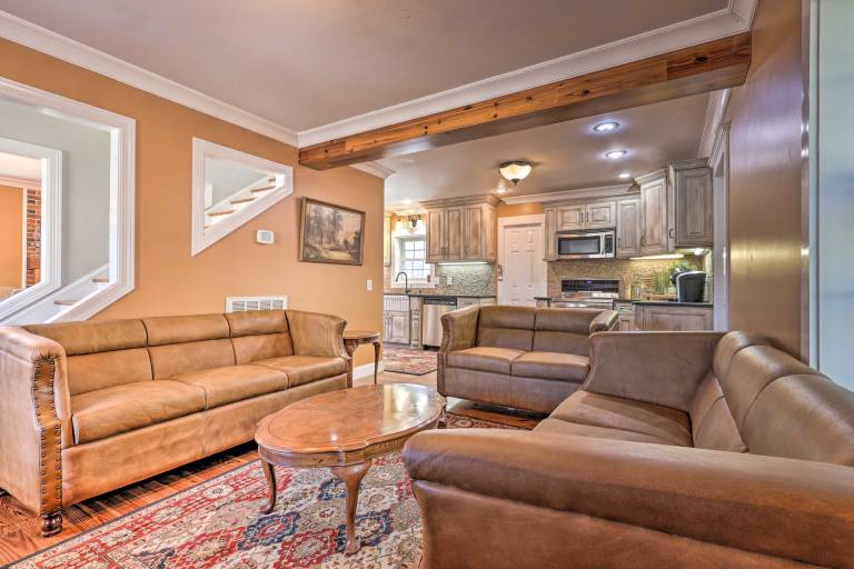 Secluded Getaway Home w/ Trails + Waterfall! in Al