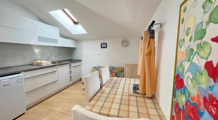 Apartment with patio & yard | Next to the beach | Pet-friendly — photo 5
