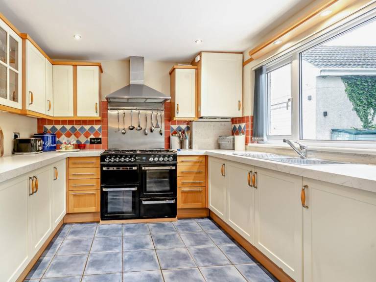 Fully equipped cottage with garden | Pets allowed — photo 2
